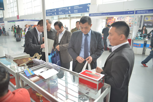 参加CIMT 2013-2.jpg
